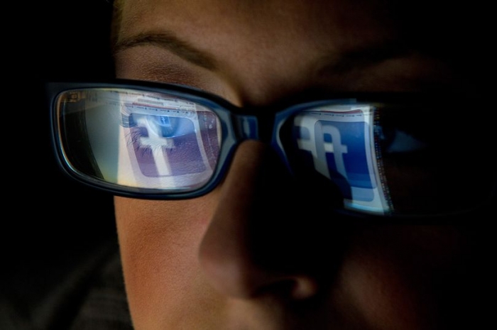 Фейсбук хочет жить, притаившись в ваших глазах и видеть то, что видишь ты