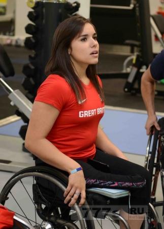 Спортсменке в инвалидном кресле сказали, чтобы она покинула концерт Рианны