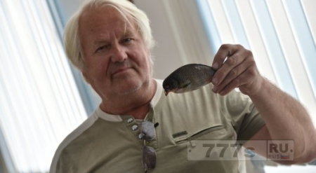Интересно: рыбак из Казахстана поймал рыбу с клювом