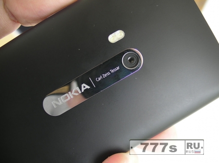 На объективах смартфонов Nokia больше не будет красоваться надпись 