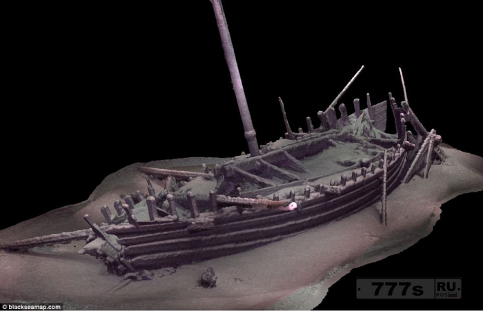 Кладбище из 60 прекрасно сохранившихся древних кораблей обнаружено учеными-климатологами на дне Черного моря.