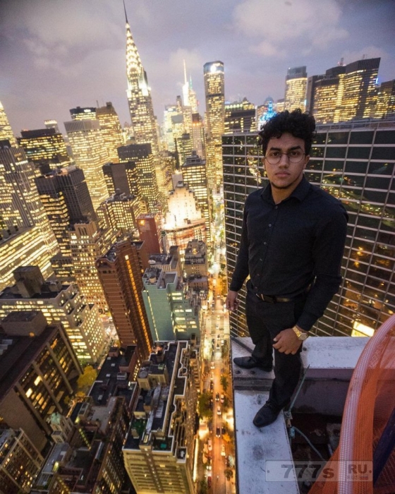 Нью-Йоркский смельчак исполняет смертоносные трюки на вершинах небоскребов.