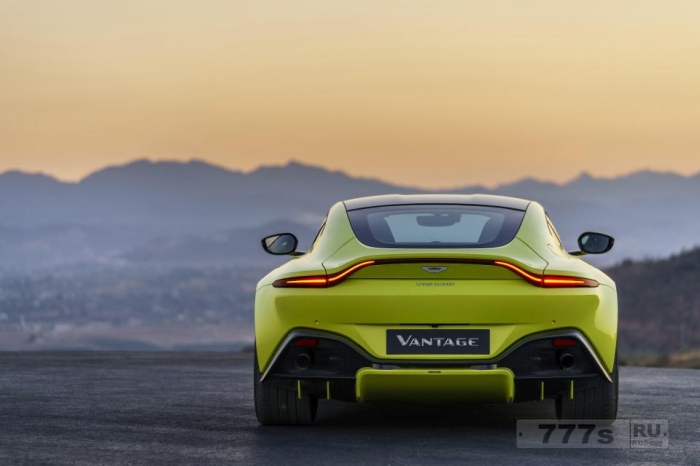 Aston Martin показал новый автомобиль Vantage стоимостью 121 000 фунтов стерлингов развивающий скорость 195 миль в час