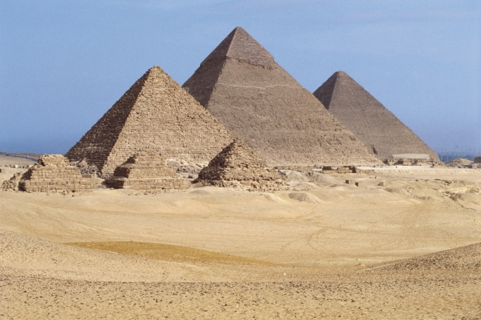 Гигантская подводное строение «инопланетян», которая сравнима с пирамидами Египта, была «замечена» на Google Earth