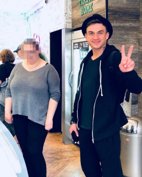 Русская поп-звезда Влад Топалов обозвал женщину в магазине мороженого «толстухой»