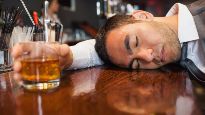 Синтетический алкоголь, который можно пить без похмелья «может появиться через пять лет»