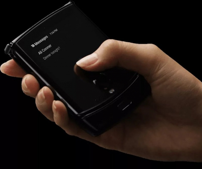 Motorola готовит "раскладушку" с гибким дисплеем.