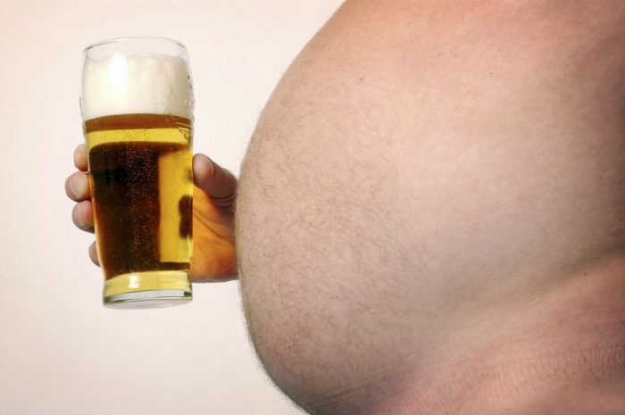 Питье одного пива каждый день может защитить вас от ожирения и слабоумия!